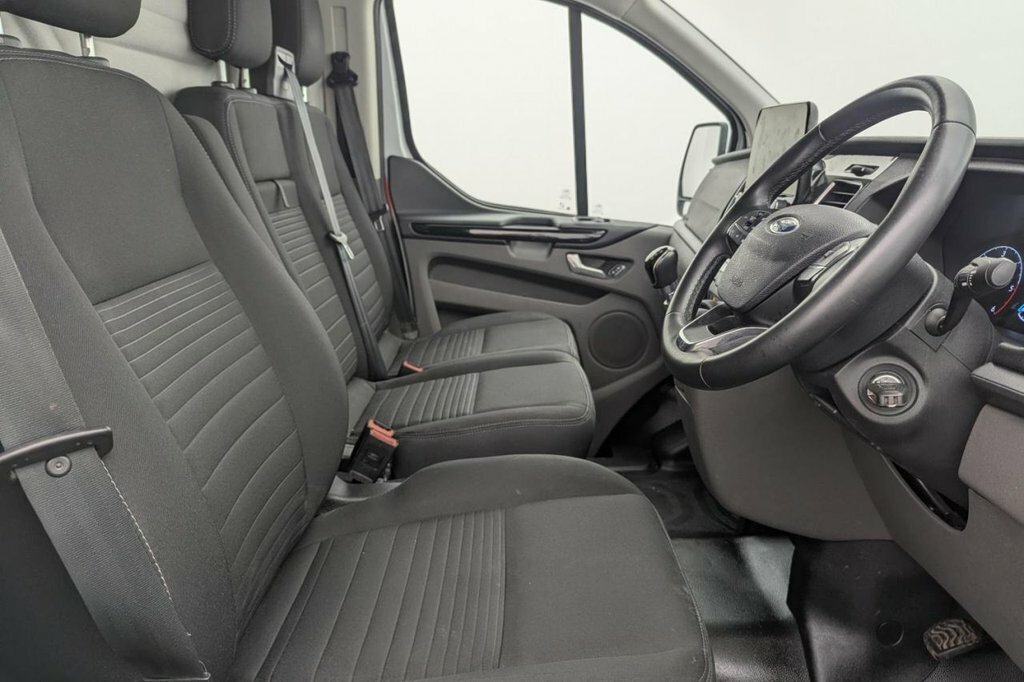Ford Transit Custom 2L Limited MA23HFZ White #3