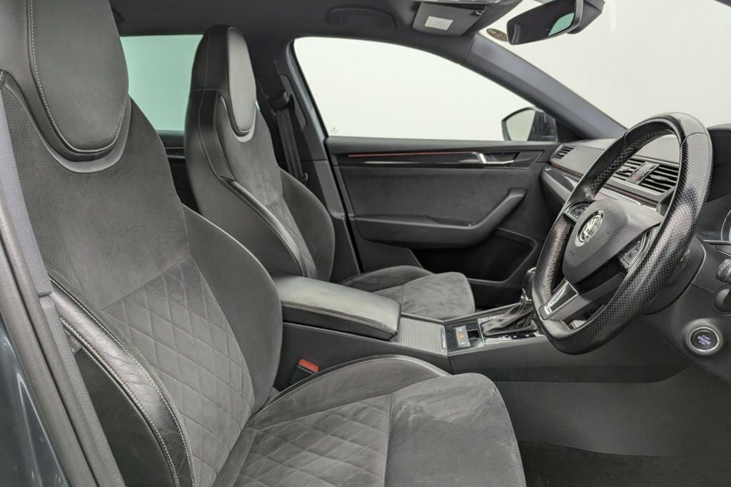 Skoda Superb 2L Sportline WHZ4639 Grey #3