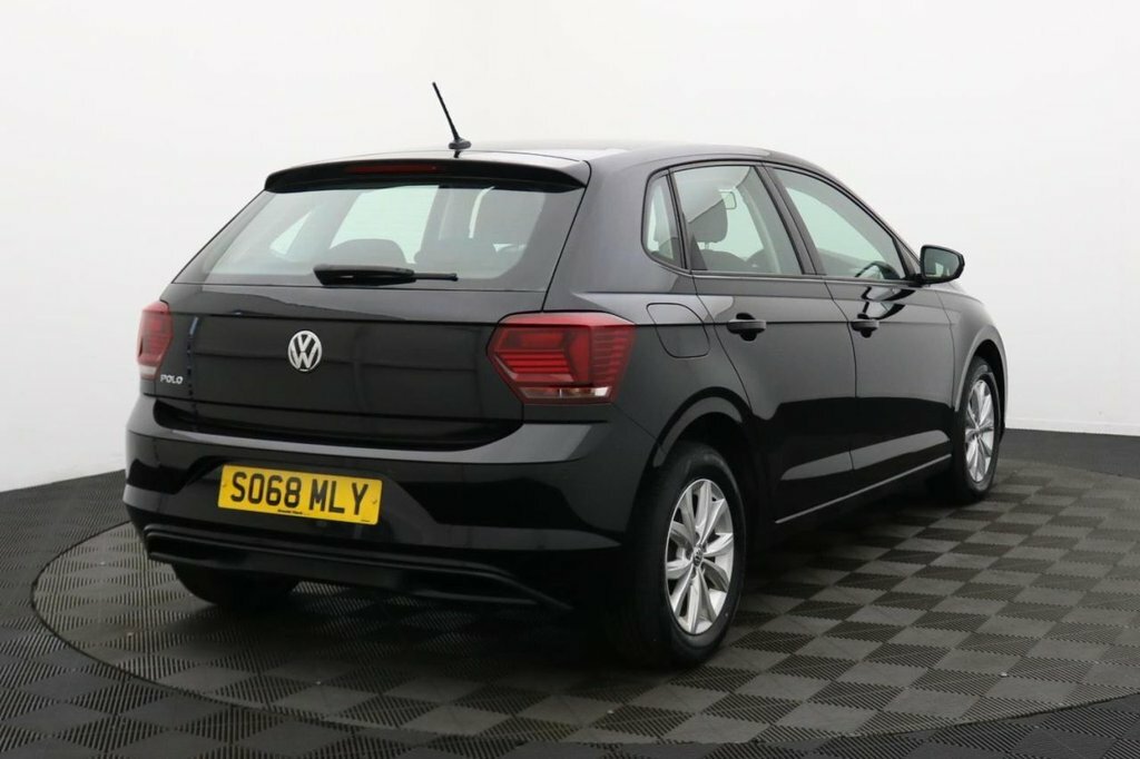 Volkswagen Polo 1L Se SO68MLY Black #4