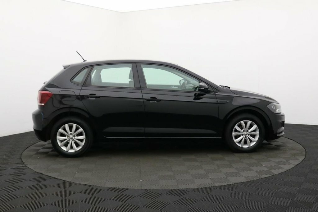 Volkswagen Polo 1L Se SO68MLY Black #2