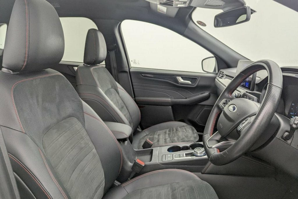 Ford Kuga 2.5L St-line X Edition SA72XDN White #3