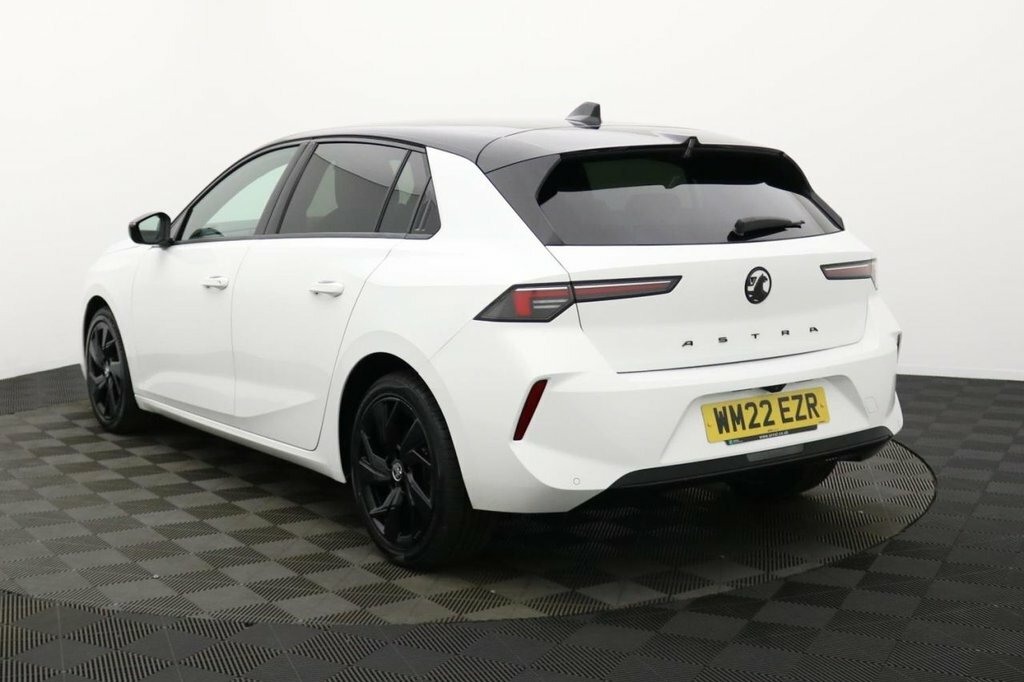 Vauxhall Astra 1.2L Gs Line WM22EZR White #6