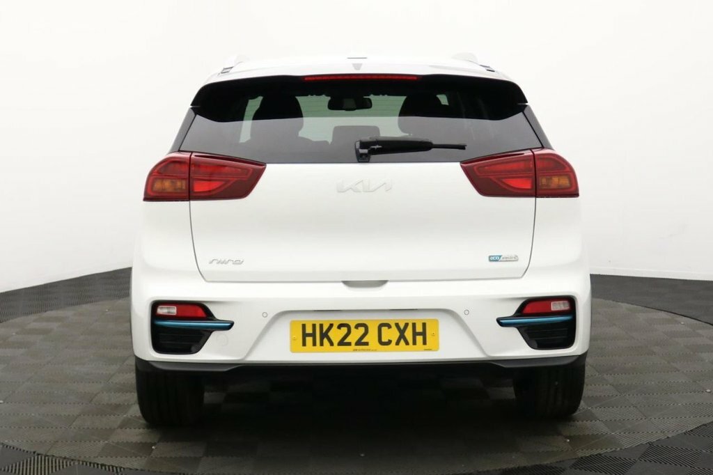 Kia e-Niro Suv HK22CXH White #5