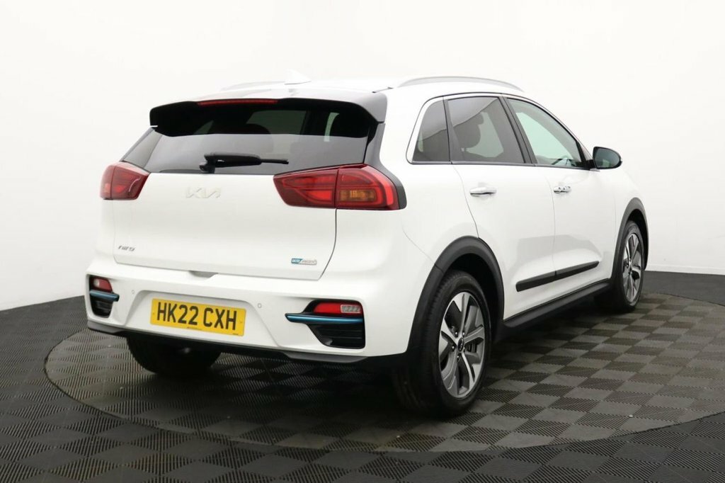 Kia e-Niro Suv HK22CXH White #4