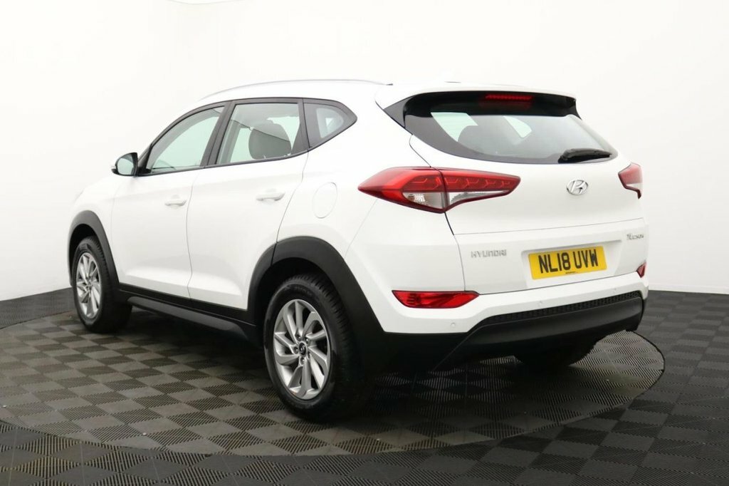 Hyundai Tucson 1.6L Se NL18UVW White #6