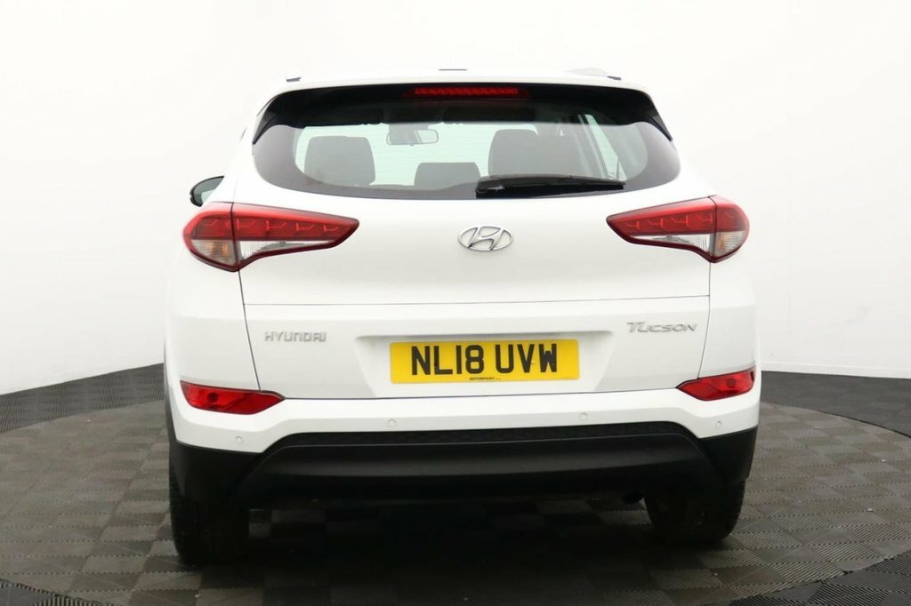 Hyundai Tucson 1.6L Se NL18UVW White #5