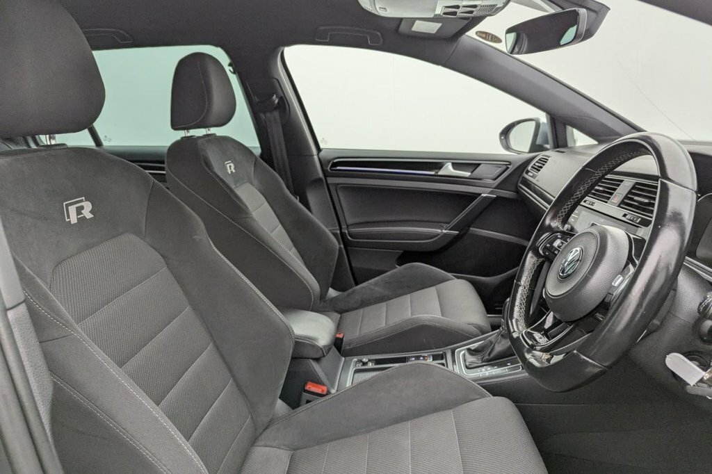 Volkswagen Golf 2L R NL18UMS Grey #3
