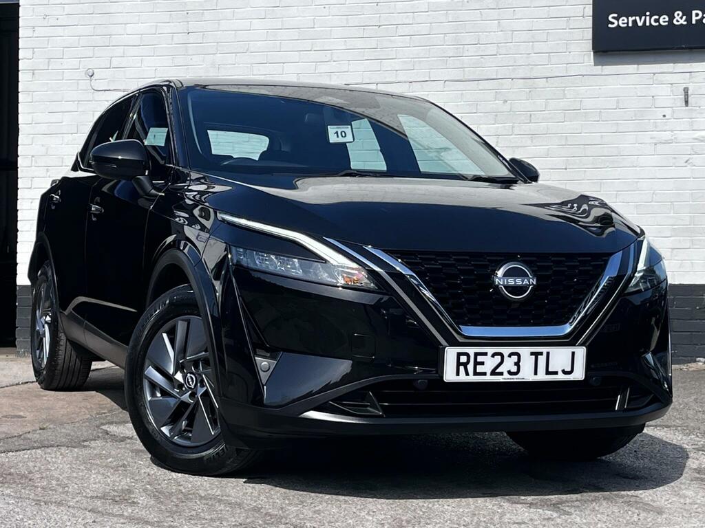 Nissan Qashqai 1.3 Dig-t Mhev Acenta Premium Euro 6 Ss Black
