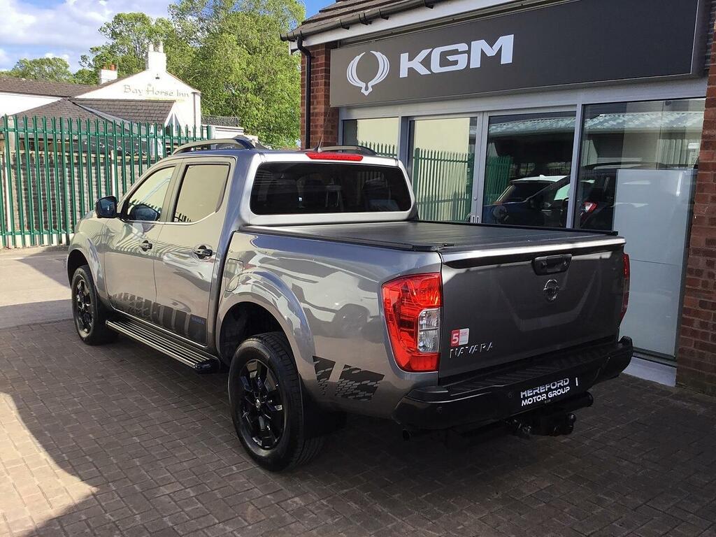 Nissan Navara 2.3 Dci N-guard Pickup Double Cab Grey #2