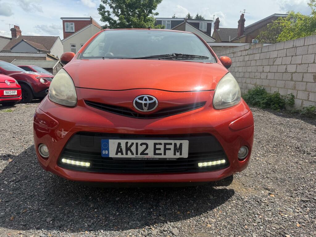 Toyota Aygo 1.0 Vvt-i Fire Euro 5 AK12EFM Red #3