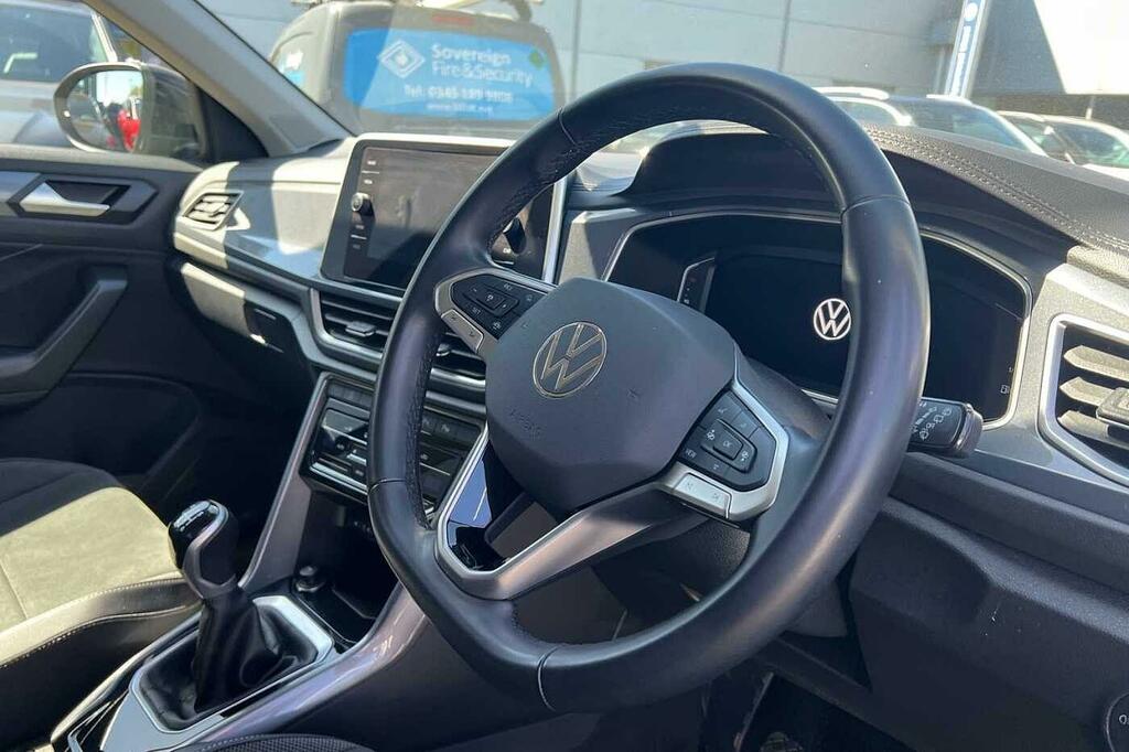 Volkswagen T-Roc 1.5 Tsi Style GL23LWV Black #6