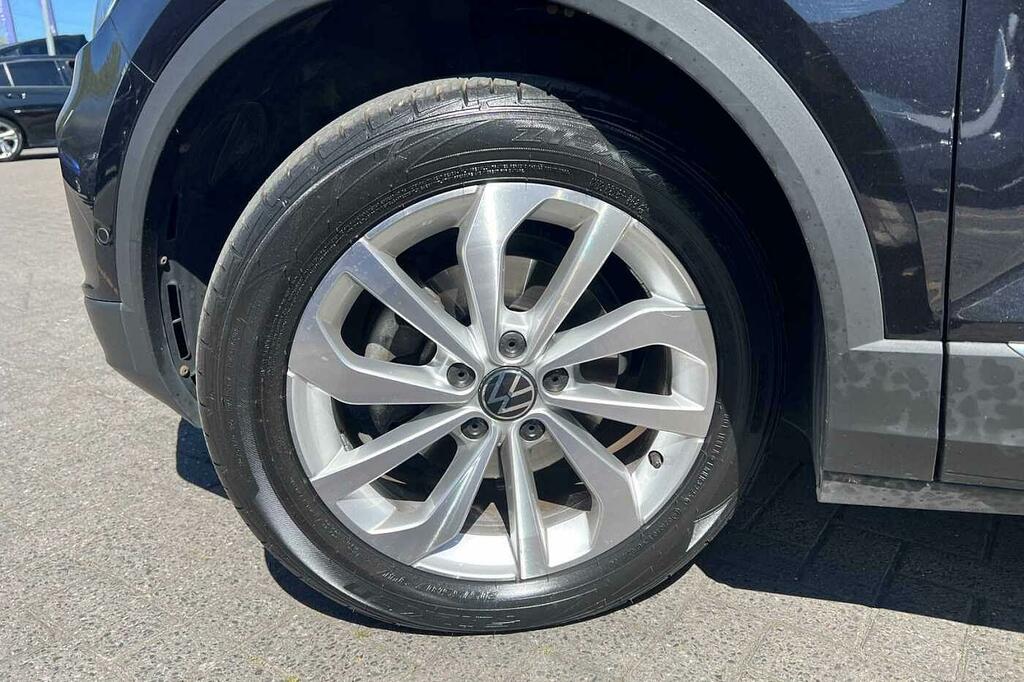 Volkswagen T-Roc 1.5 Tsi Style GL23LWV Black #5