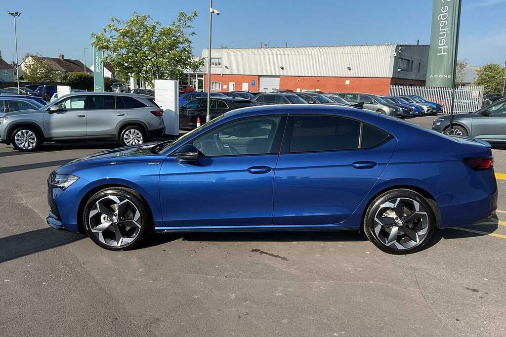 Skoda Superb 1.5 Tsi E-tec Sportline Dsg WJ26CXO Blue #4