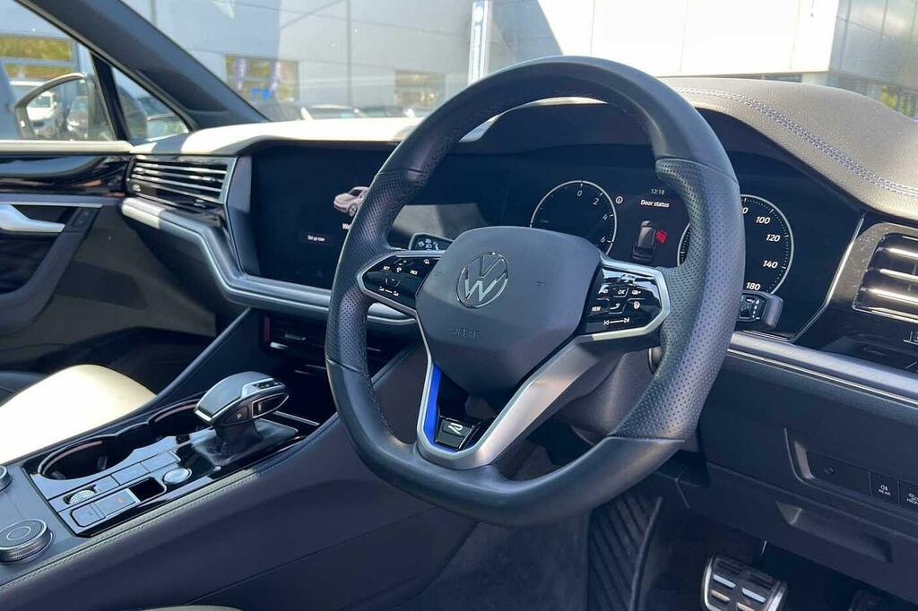 Volkswagen Touareg 3.0 V6 Tsi Ehybrid 4Motion R Tip Black #6