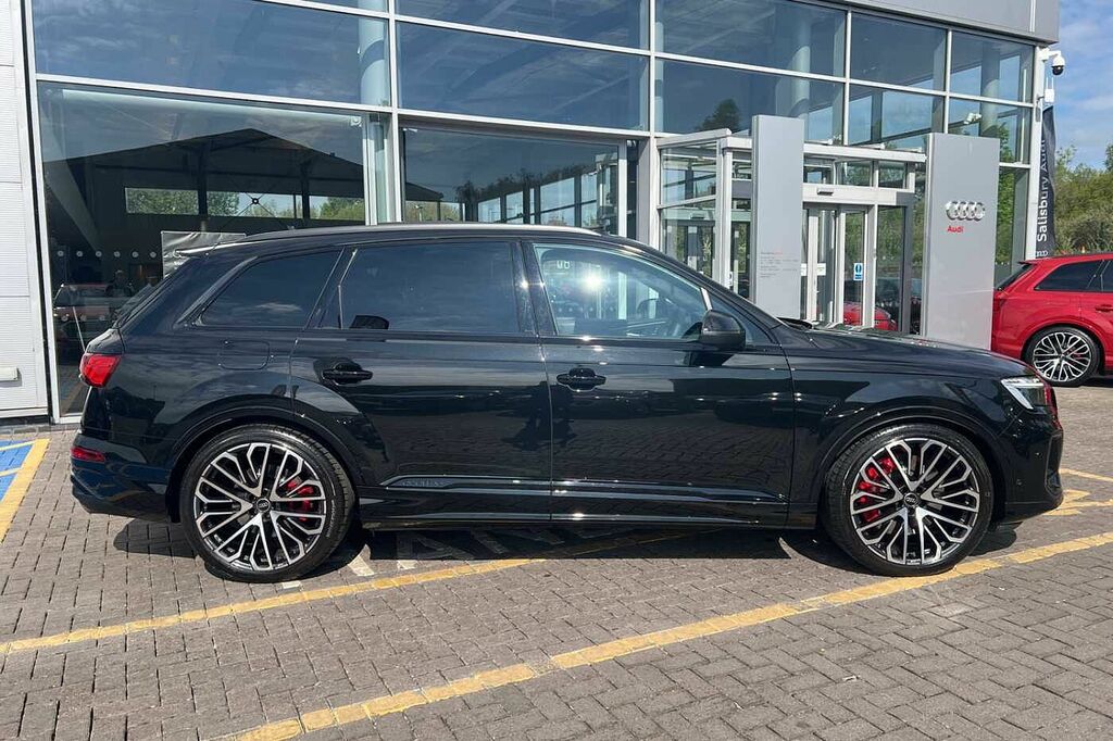 Audi SQ7 Suv Vorsprung Tfsi 507 Ps Tiptronic HJ74PHN Black #4