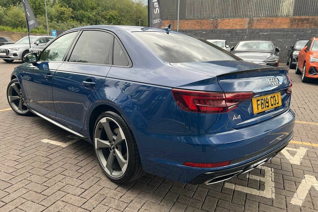 Audi A4 Black Edition 40 Tdi 190 Ps S Tronic FB19COJ Blue #3