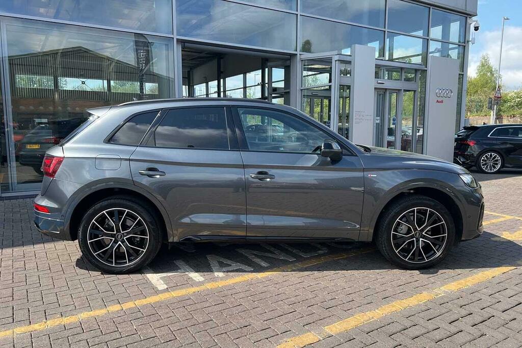 Audi Q5 Black Edition 40 Tdi Quattro 204 Ps S Tronic PF74GMZ Grey #4