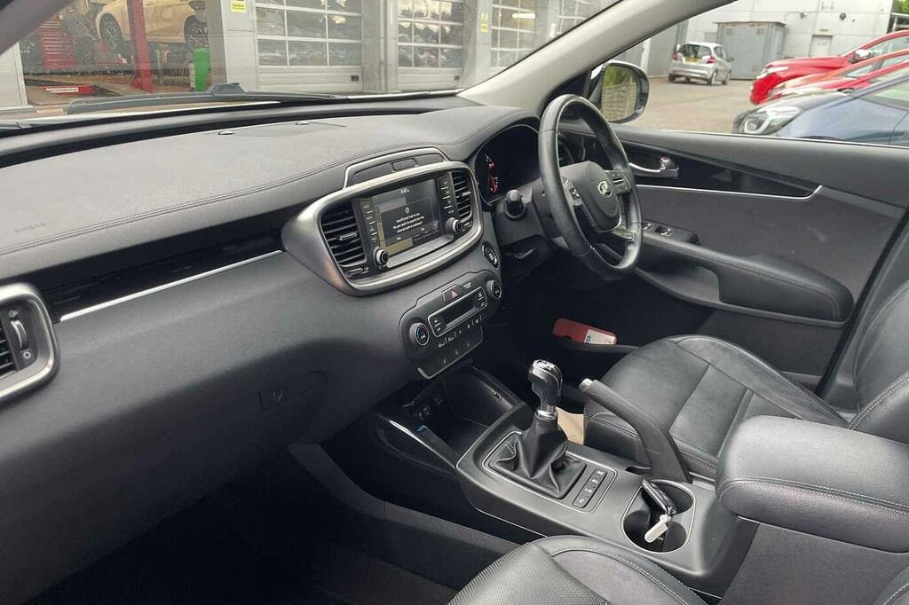 Kia Sorento 2.2 Crdi Kx-3 White #2