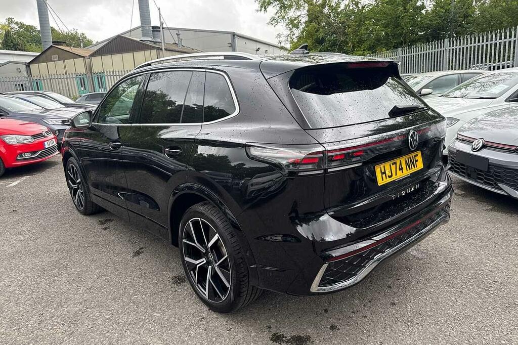 Volkswagen Tiguan 1.5 Etsi 150 R-line Dsg HJ74NNF Black #3