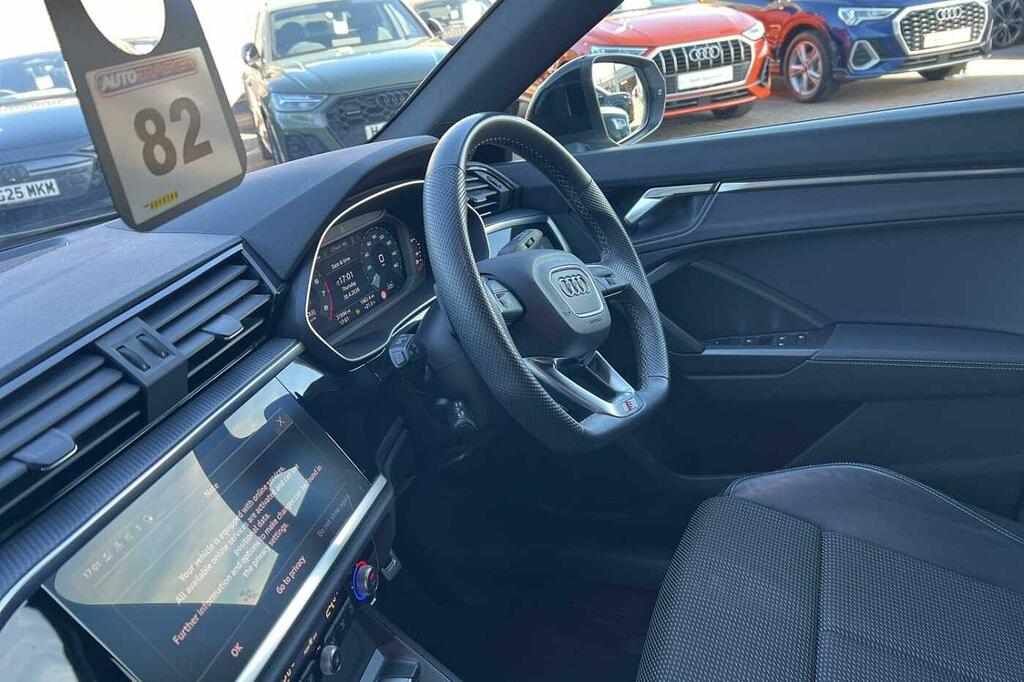 Audi Q3 Black Edition 35 Tfsi 150 Ps S Tronic HJ23LHT Grey #2