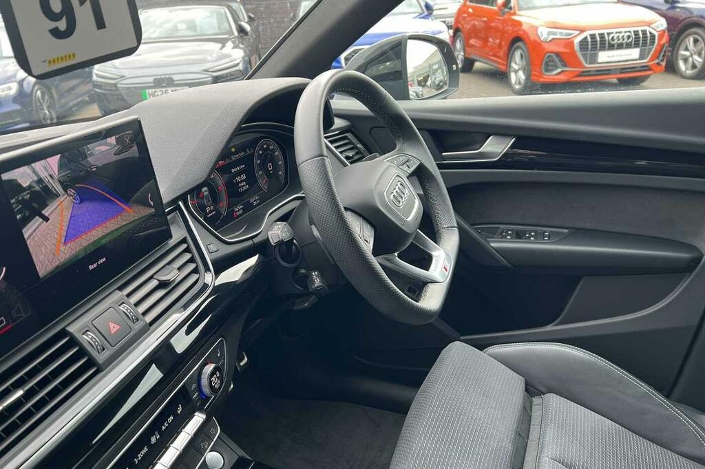 Audi Q5 Black Edition 40 Tdi Quattro 204 Ps S Tronic HJ74VLU Green #2