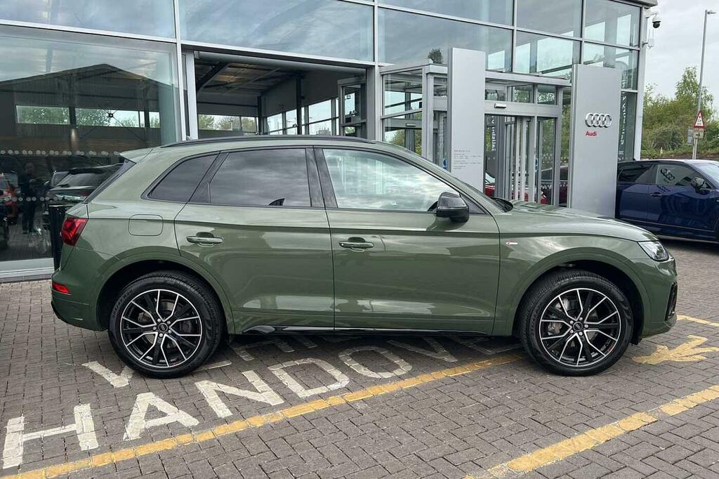 Audi Q5 Black Edition 40 Tdi Quattro 204 Ps S Tronic HJ74VLU Green #4