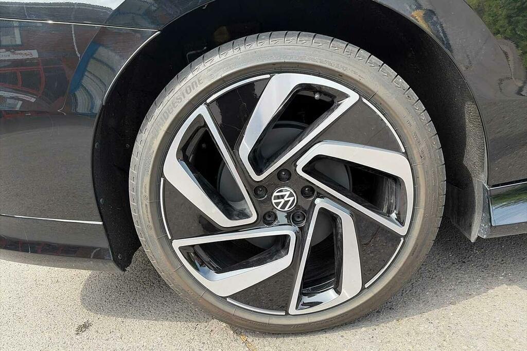 Volkswagen ID.7 210Kw Match Pro S Plus 86Kwh HG26ACF Black #5