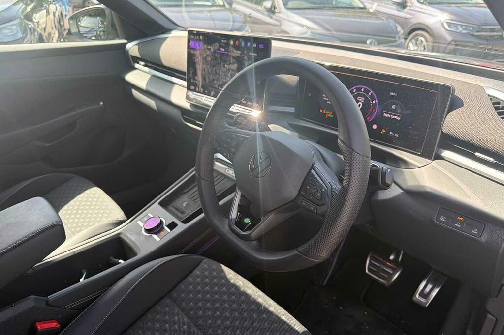 Volkswagen T-Roc 1.5 Etsi 150 R-line Dsg HF26TFV Black #6