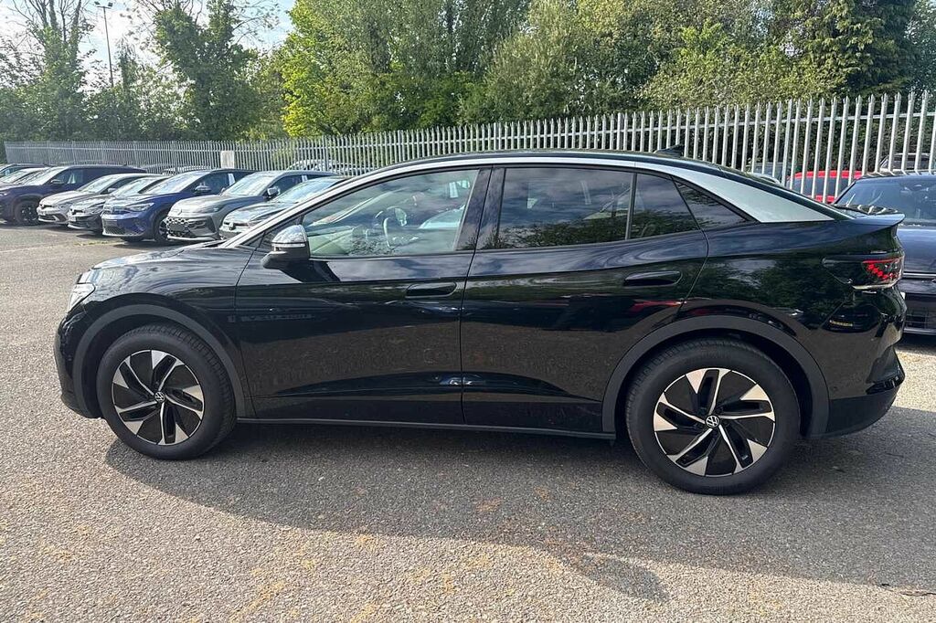 Volkswagen ID.5 210Kw Match Pro 77Kwh HJ26ONC Black #4