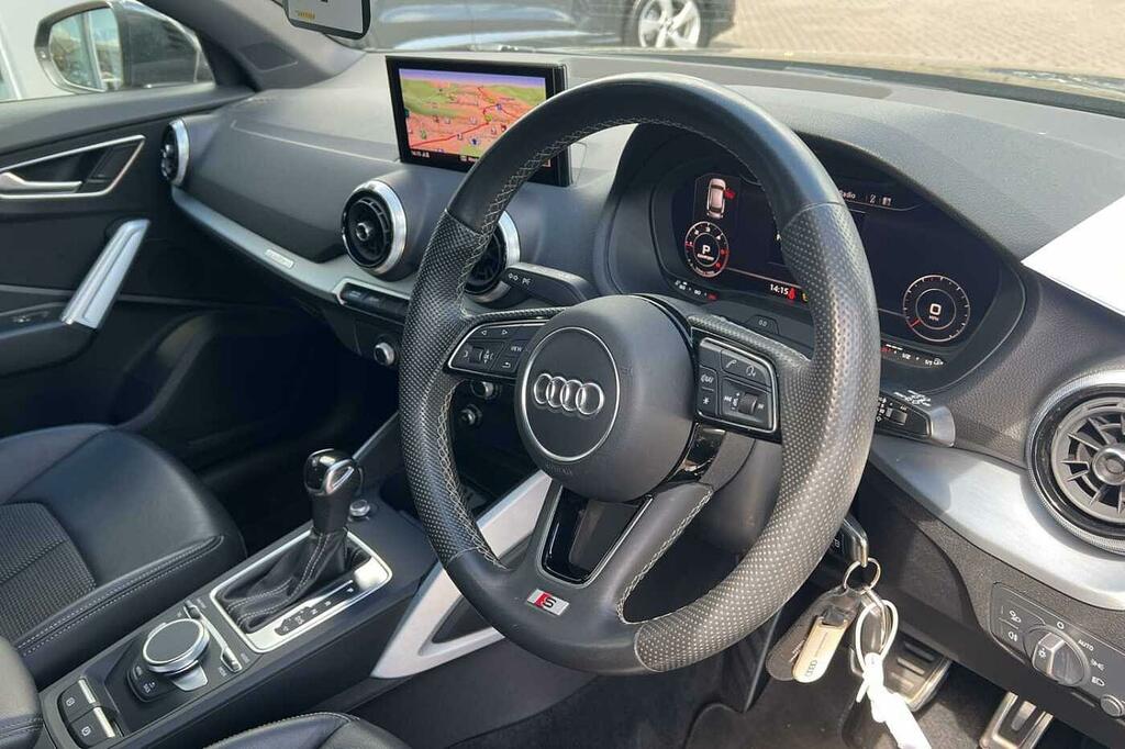 Audi Q2 S Line 35 Tdi Quattro 150 Ps S Tronic HT21UZR Grey #6