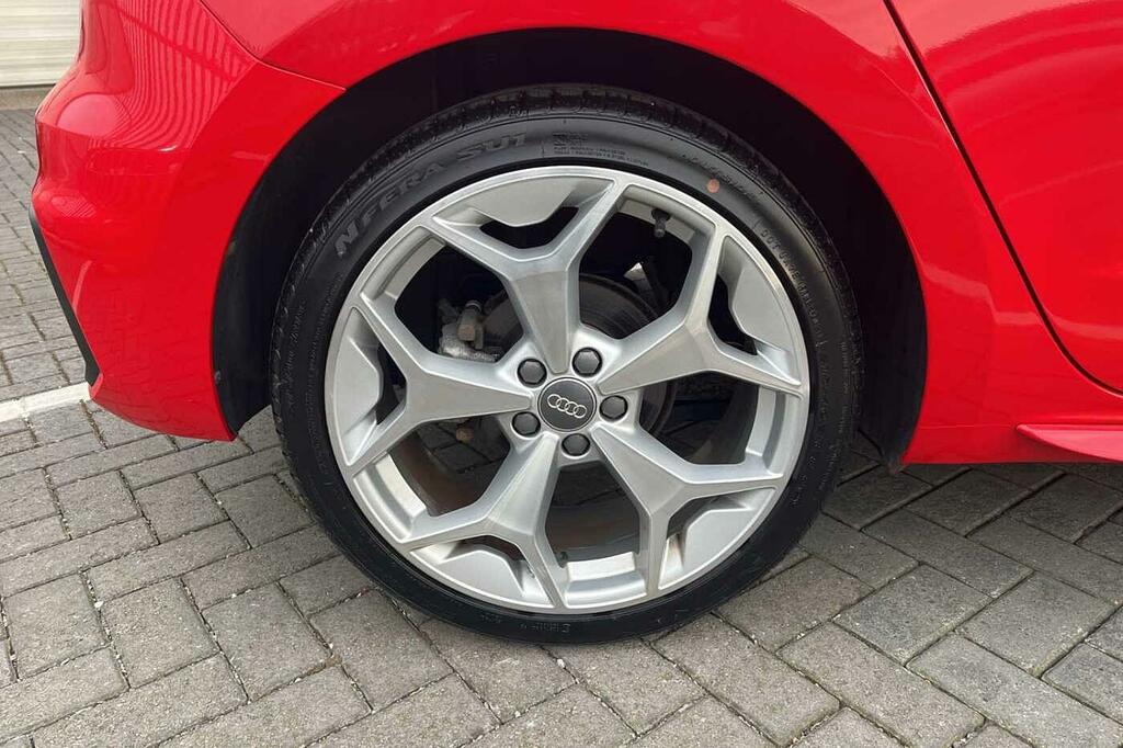 Audi A1 S Line 35 Tfsi 150 Ps S Tronic YH19MJM White #5