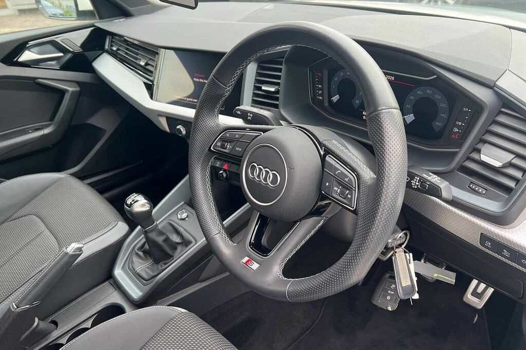 Audi A1 S Line 30 Tfsi 110 Ps 6-Speed HF73VCW White #6