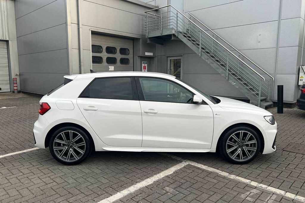 Audi A1 S Line 30 Tfsi 110 Ps 6-Speed HF73VCW White #4