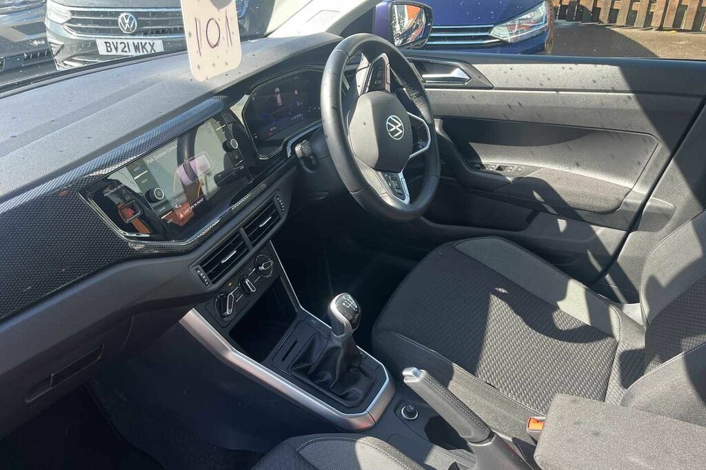 Volkswagen Polo 1.0 Tsi Match WJ25GBF Purple #2