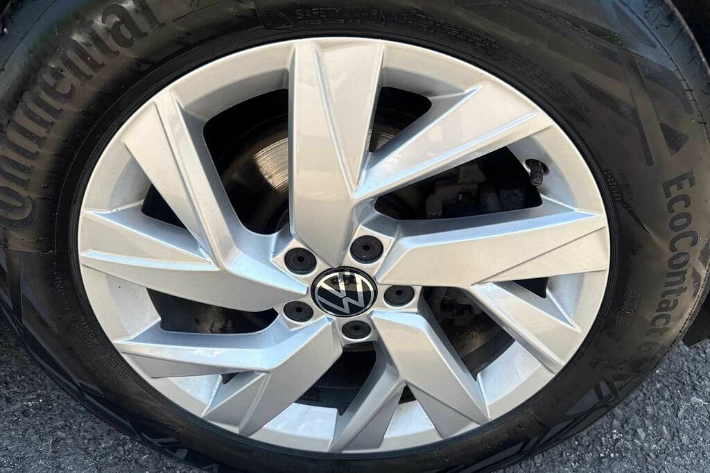 Volkswagen Tiguan 1.5 Tsi 150 Life Dsg LD21KRV Black #5