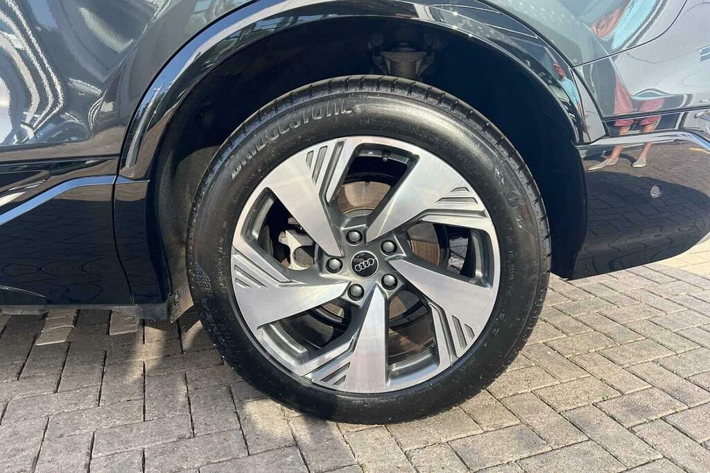 Audi Q6 E-Tron Q6 Suv S Line E-tron Performance 225,00 Kw KM75HJZ #5