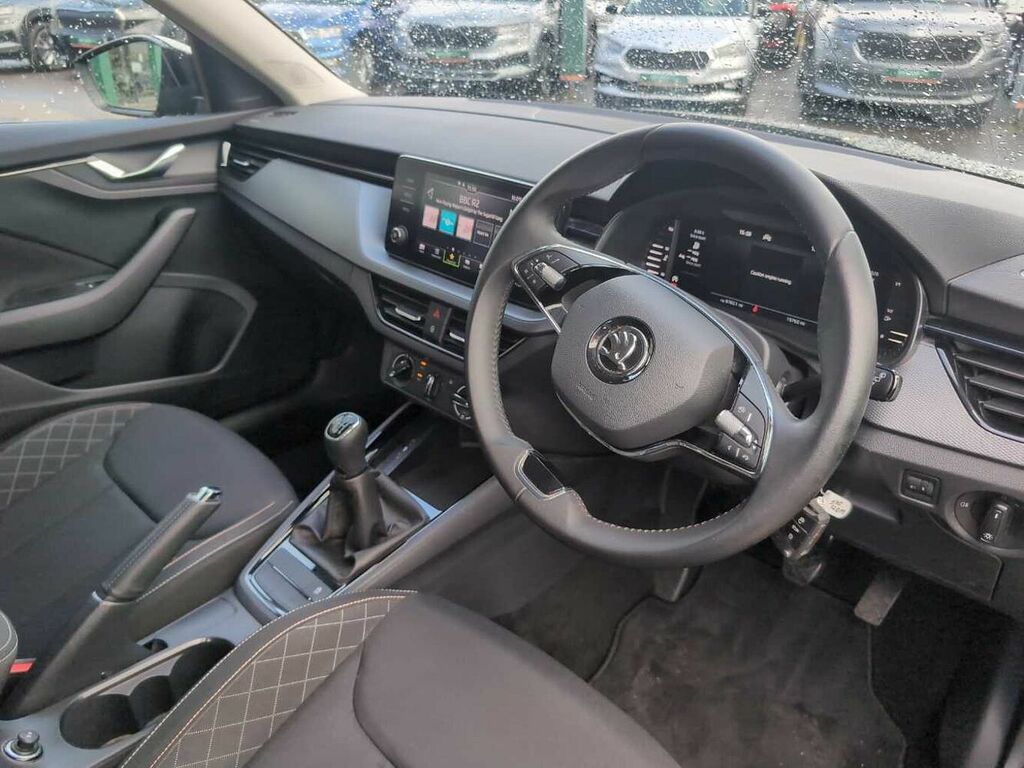 Skoda Kamiq 1.5 Tsi Se WD73JKF Black #6