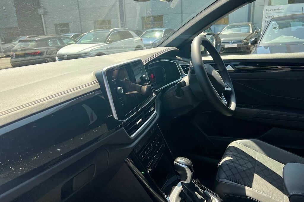 Volkswagen T-Roc 1.5 Tsi R-line Dsg MK74DYN Grey #2