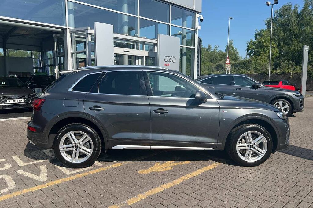 Audi Q5 S Line 40 Tdi Quattro 204 Ps S Tronic MK24FLV Grey #4
