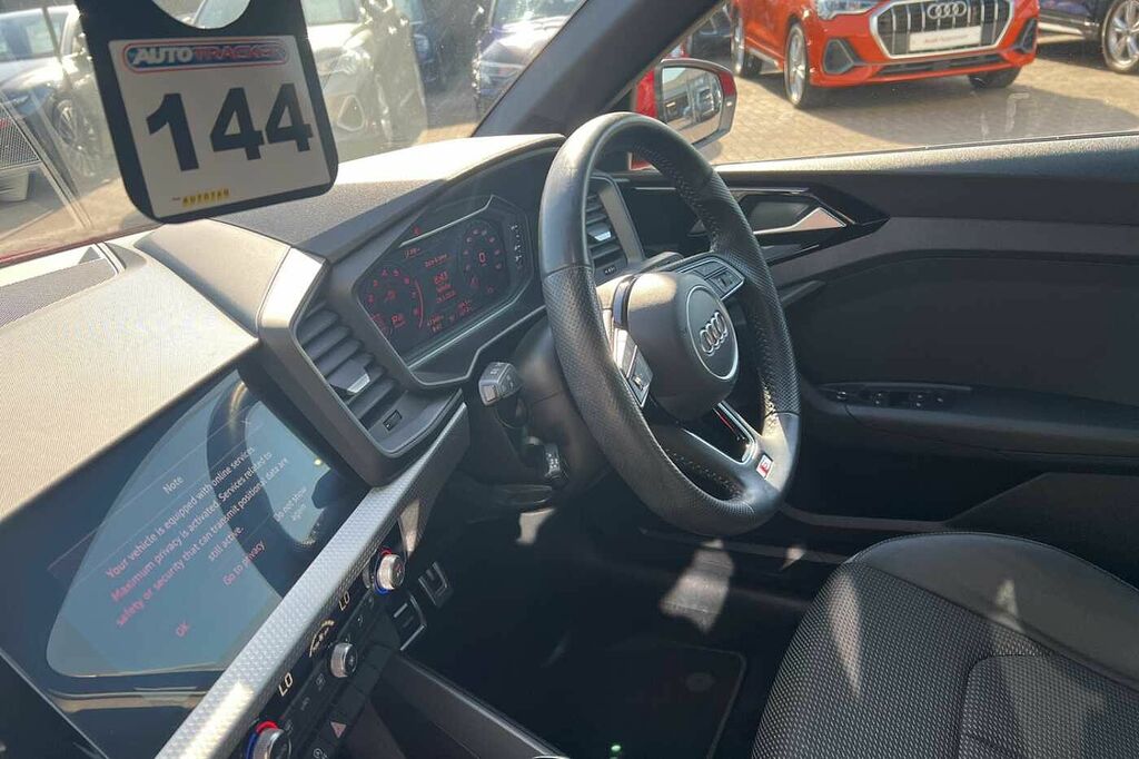 Audi A1 S Line 35 Tfsi 150 Ps S Tronic HJ20HPX Red #2