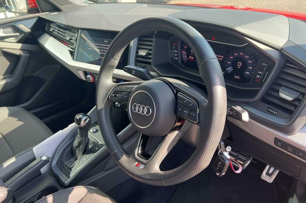 Audi A1 S Line 35 Tfsi 150 Ps S Tronic HJ20HPX Red #6