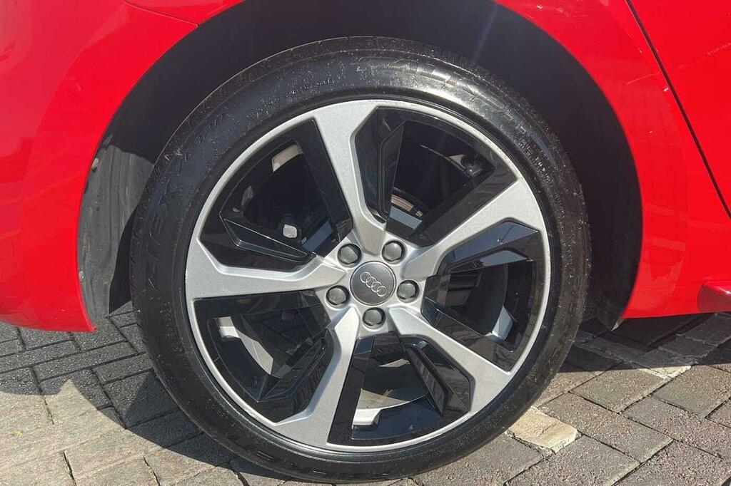 Audi A1 S Line 35 Tfsi 150 Ps S Tronic HJ20HPX Red #5