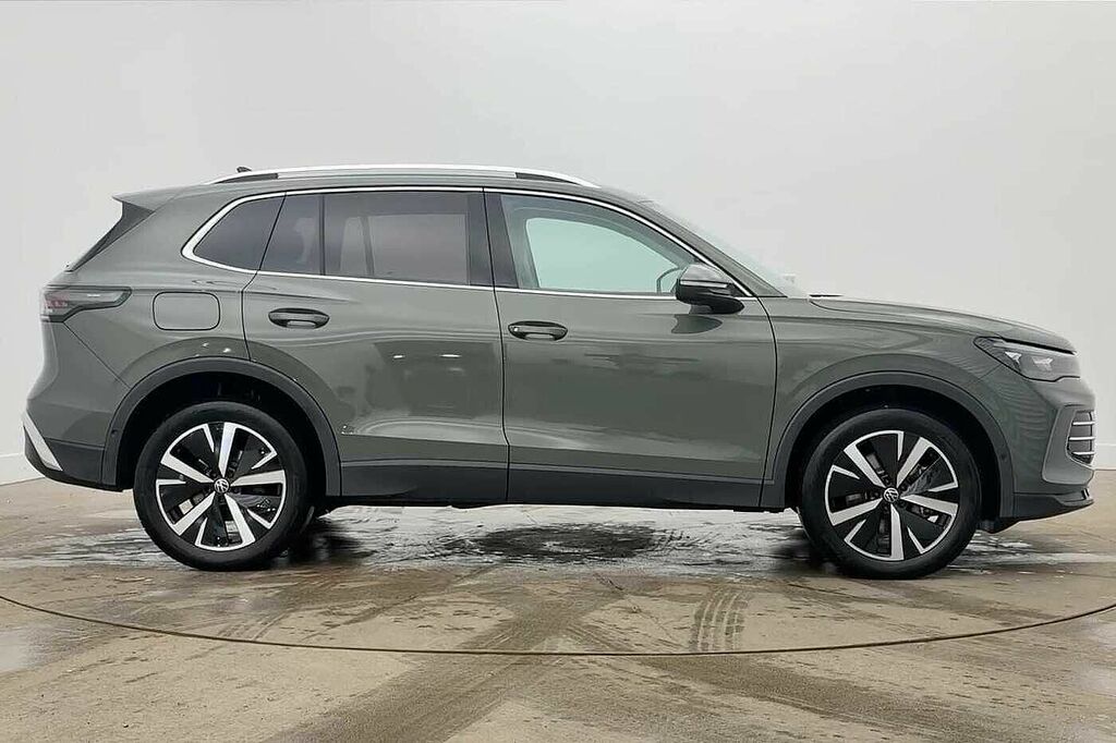 Volkswagen Tiguan 1.5 Tsi Ehybrid Elegance Dsg DF25UDZ Green #4