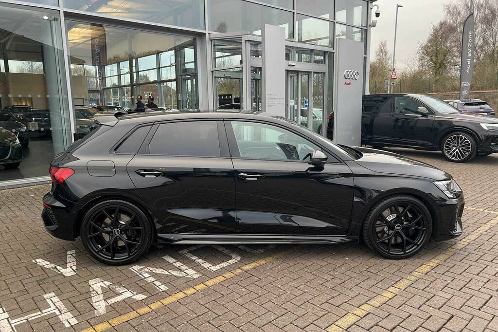 Audi RS3 Rs 3 Sportback Carbon Black 400 Ps S Tronic HD24EAX Black #4