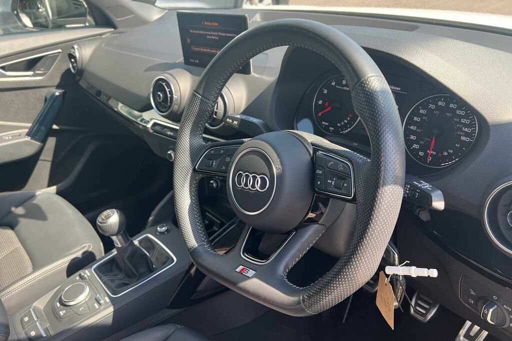 Audi Q2 Black Edition 35 Tfsi 150 Ps 6-Speed CY19YOP Grey #6