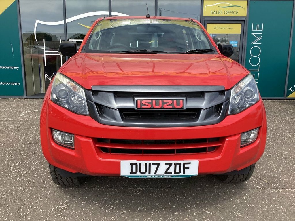 Isuzu D-Max 2.5L Fury Red #2