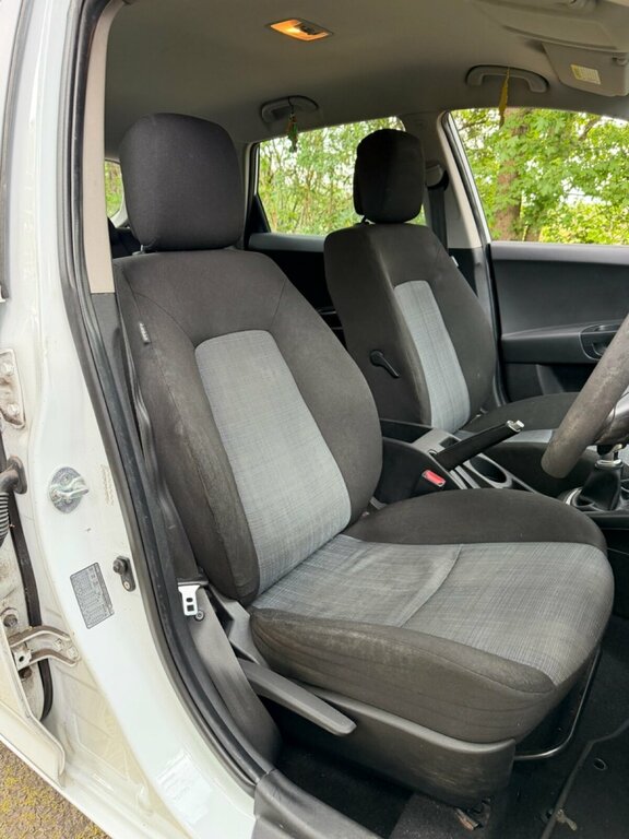 Kia Ceed 1.4L 1 White #4