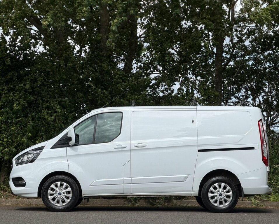 Ford Transit Custom Mpv FX22HZW White #4