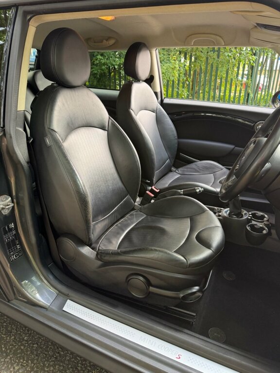 Mini Hatch 1.6L Cooper S GL60XBJ Grey #3