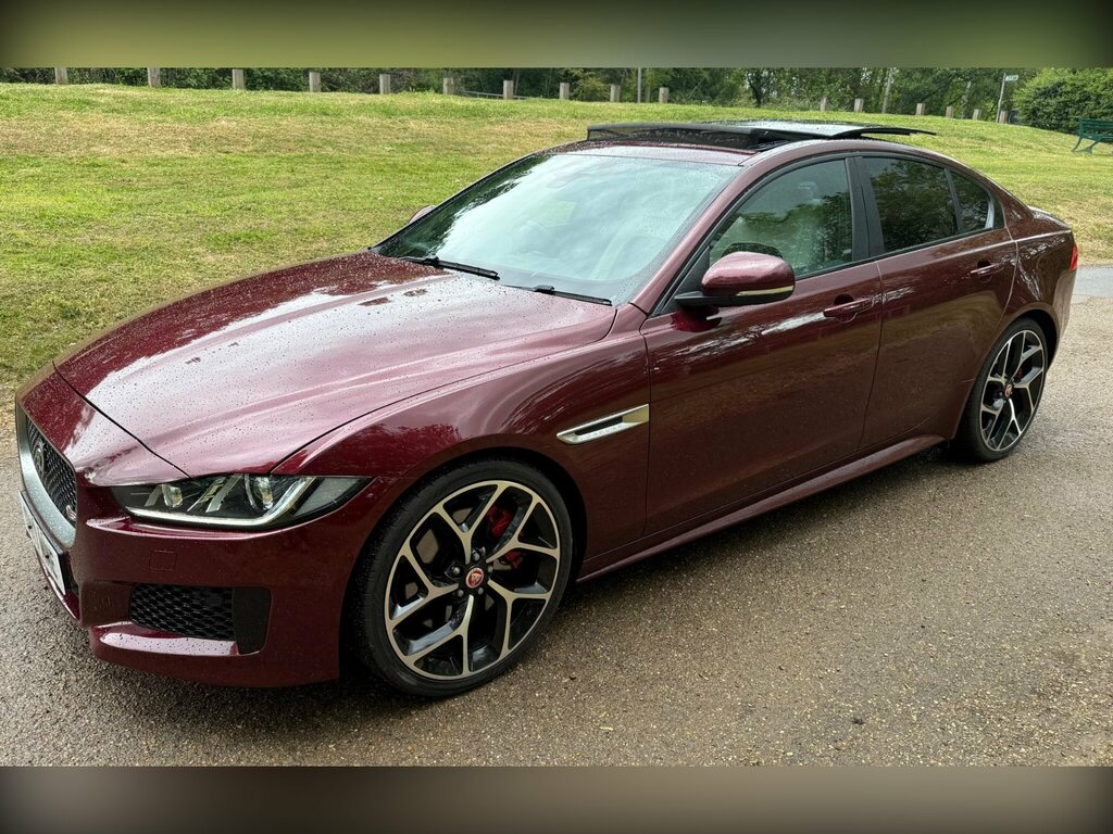 Jaguar XE 3.0 V6 S Euro 6 Ss OY17MME Red #4